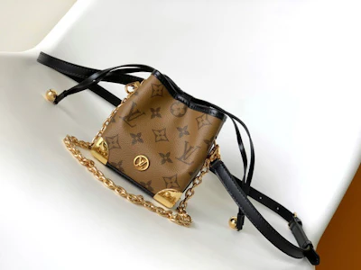 Lv Monogram bag