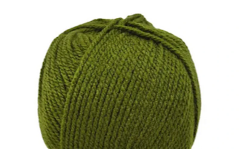 Triangular scarf - Ajour, made of 100% Acryl, hand knitted, will be made in your favorite color! (to order)
