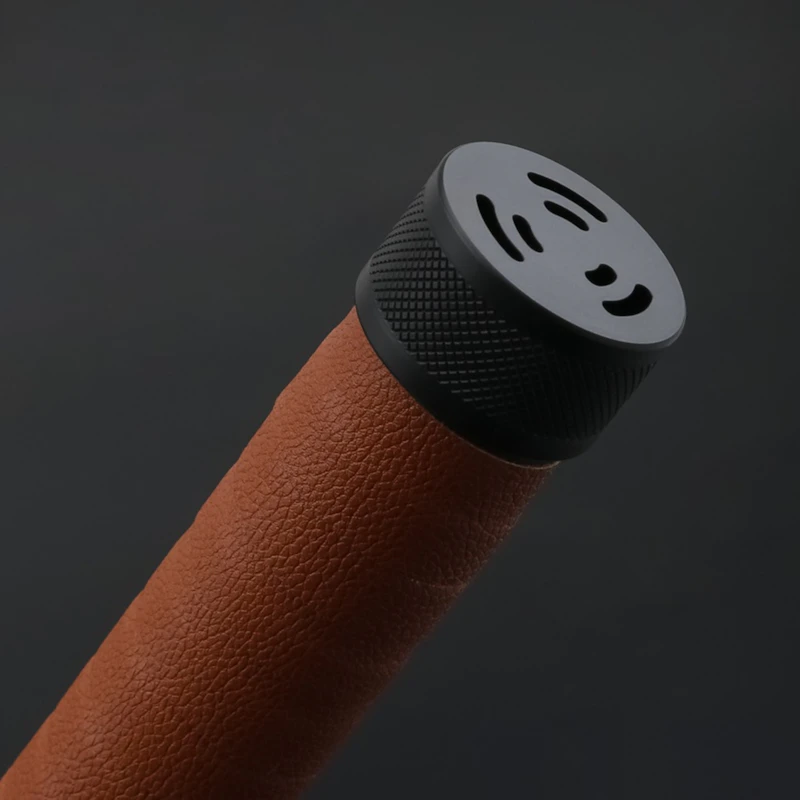 E33