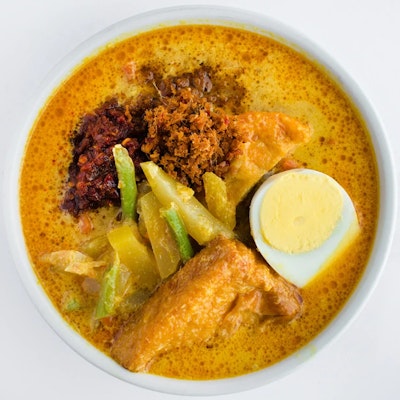 Lontong Sayur, Vegetables dish (Loly F17)