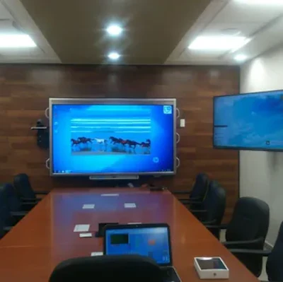 👥 Sala de Reuniones Nueva Capital