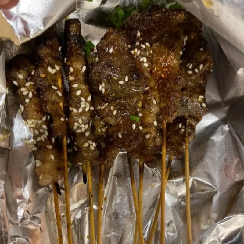 Chicken Streamed with Ginger Scallion+Rice+Grilled Meatball+10 BBQ Beef Stick+BBQ Enoki Mushroom (寶翠順德婆婆)   