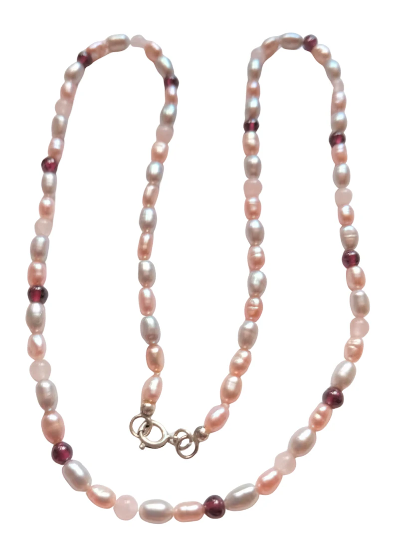 UNIKAT / Perlenkette mit Rosenquarz und Granat