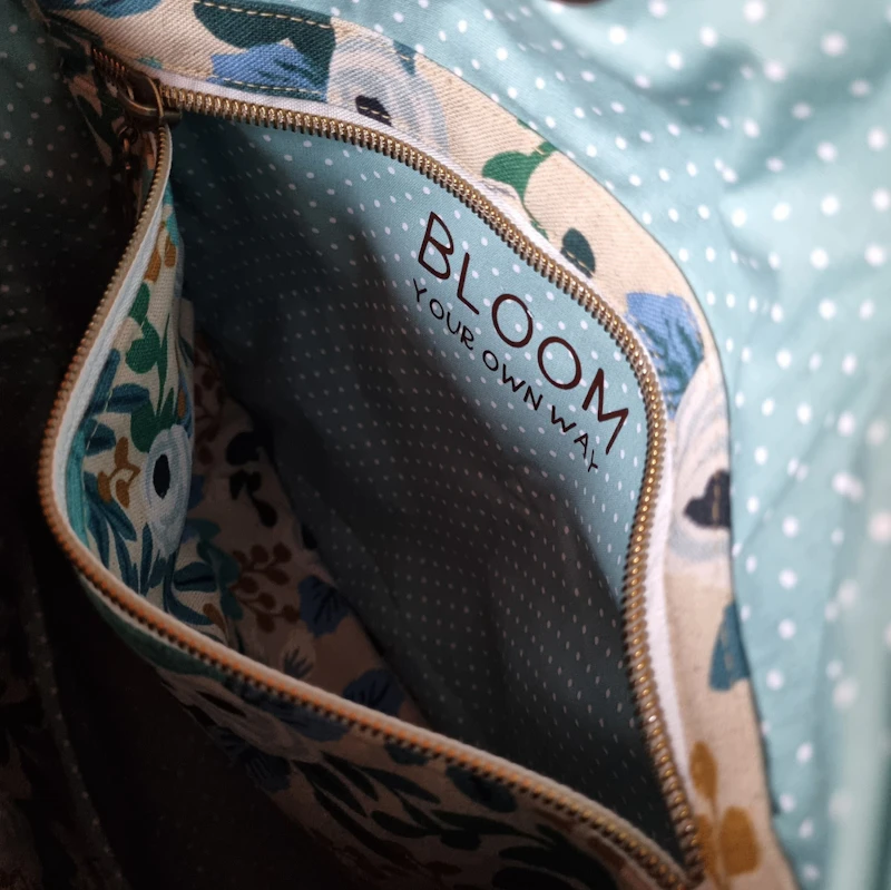 Umhängetasche/ Beuteltasche senfgelb/floral