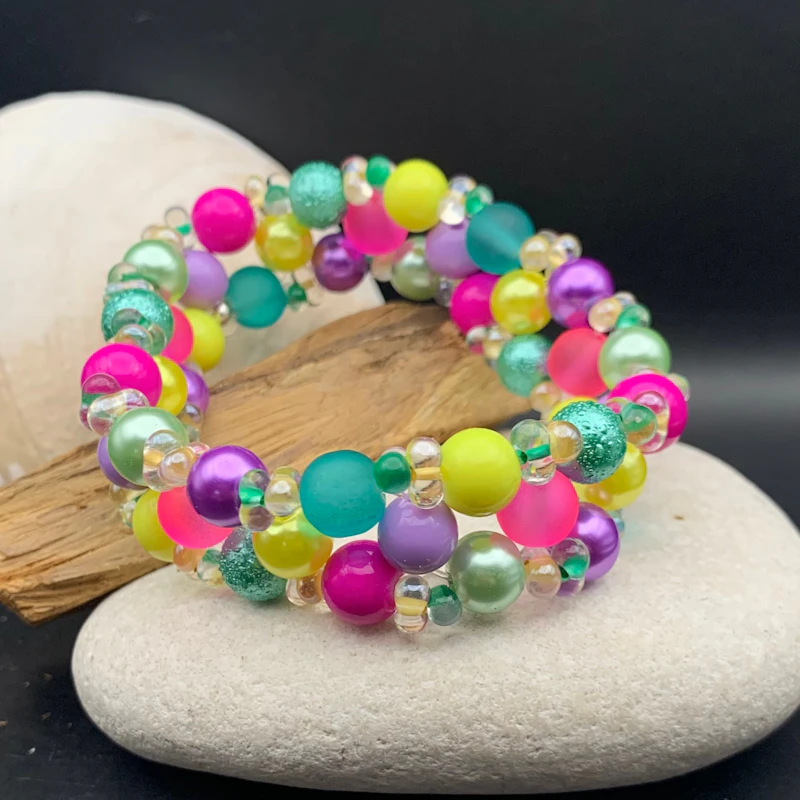 •• SÅLD •• 3-radigt armband CANDY