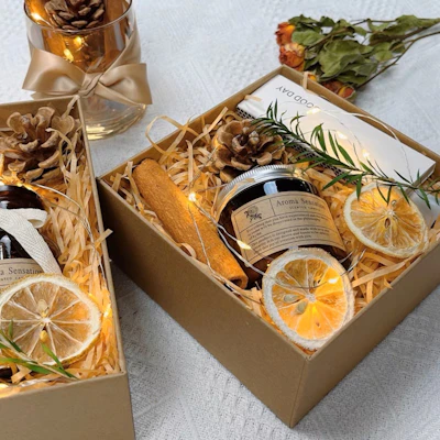 Classic Candle Gift Box