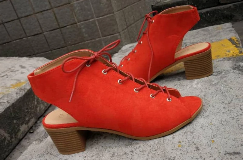 Bold & beautiful Red Shoe - Size: 37-43