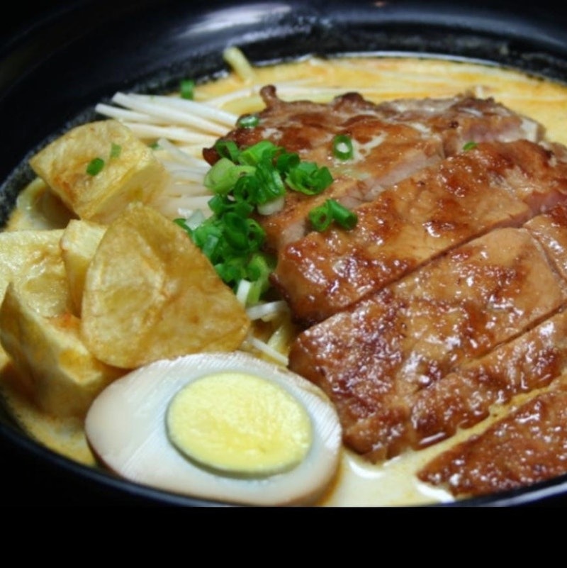 Noodles with Porkchop + Chicken Steak  (小熊貓 Panda laksa)(GroupBuy)