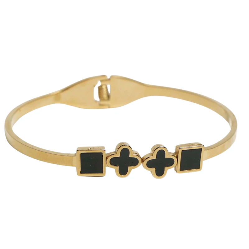 Exclusive Square Necklace and Bracelet