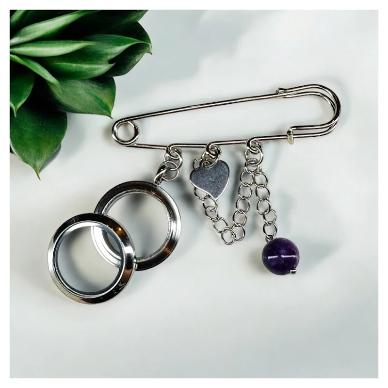 Memory-Anstecknadel "Amethyst" 