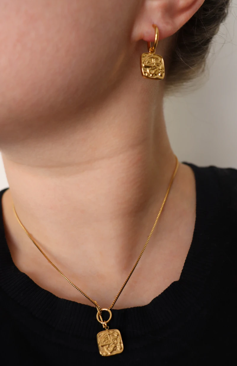 Arali - Necklace Earring Set