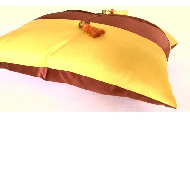 Sigourney Pleated, Tassel Throw by Home Elegantè