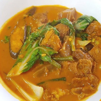 Beef Karekare (HeBrewsCafe)