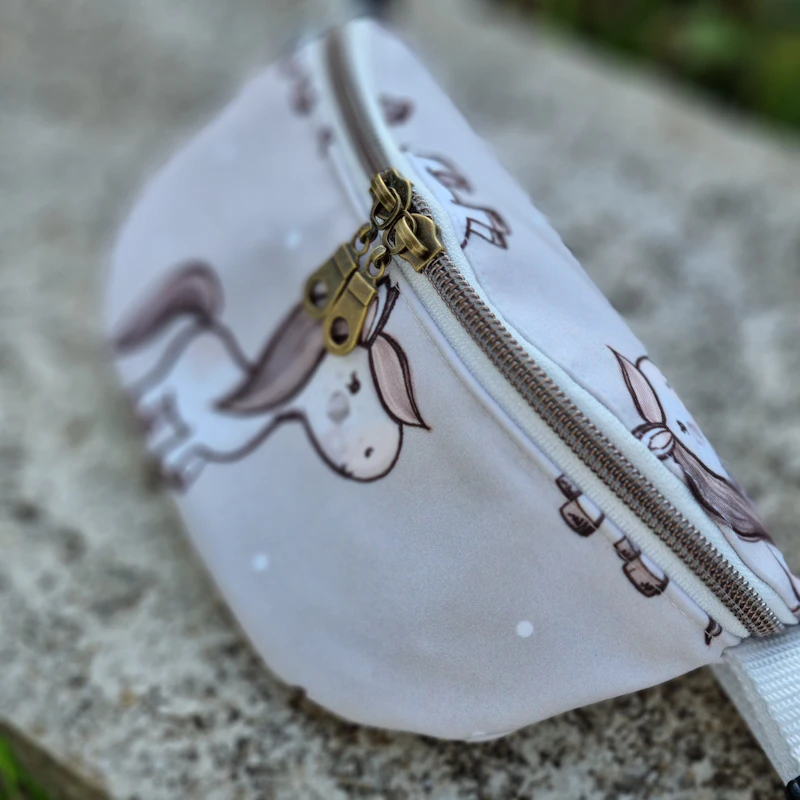 Bauchtasche, Crossbody Bag, Softshell Pferde weiß/weiß