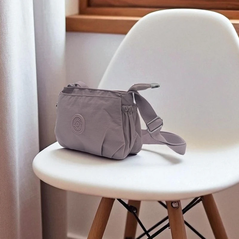 CRINKLE Compact Collection Hand Bag 