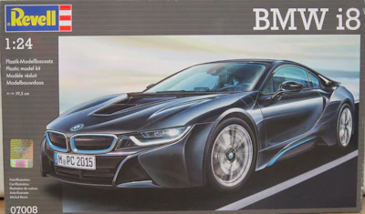 Revell 07008 BMW i8