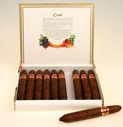 CUABA DISTINGUIDOS CIGAR