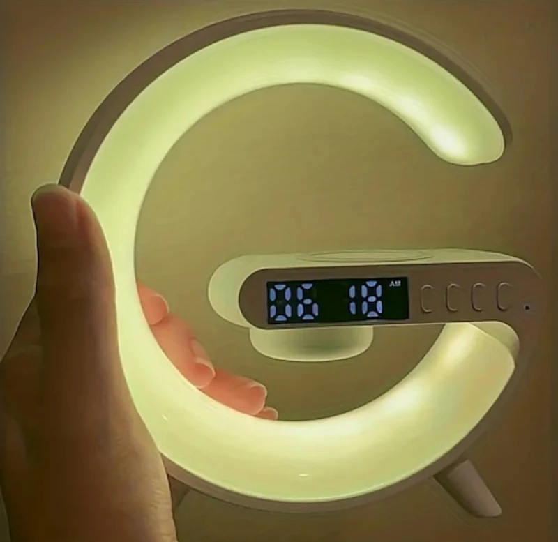Wireless Speaker 6 Kinds Of Light Mode Wireless Charging Function Compatible With IOS / Android System 