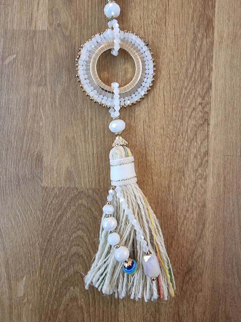 Lange Perlenkette