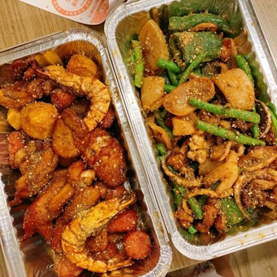 Fried Food Set-Shrimps+Chicken Wings+Chicken Sticks+Chicken Cartilages+Squids+String Beans+Potatos+Lotus Roots(美副將炸串達人)