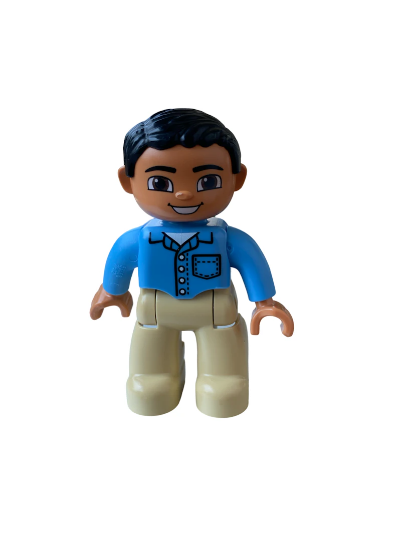 Mann mit Jeanshemd