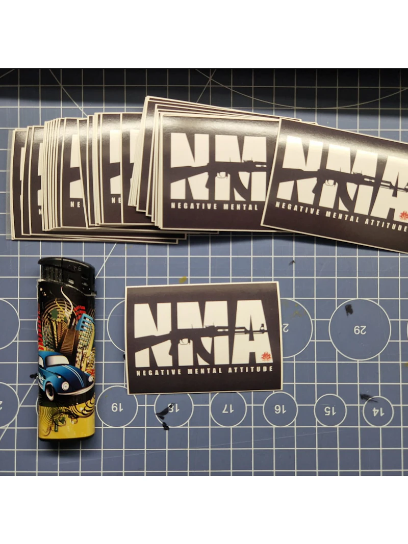 [VINYL-OUTDOORSTICKER-PACK] "NMA"