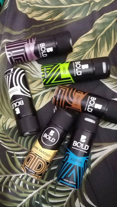 Pack of three bold body spray