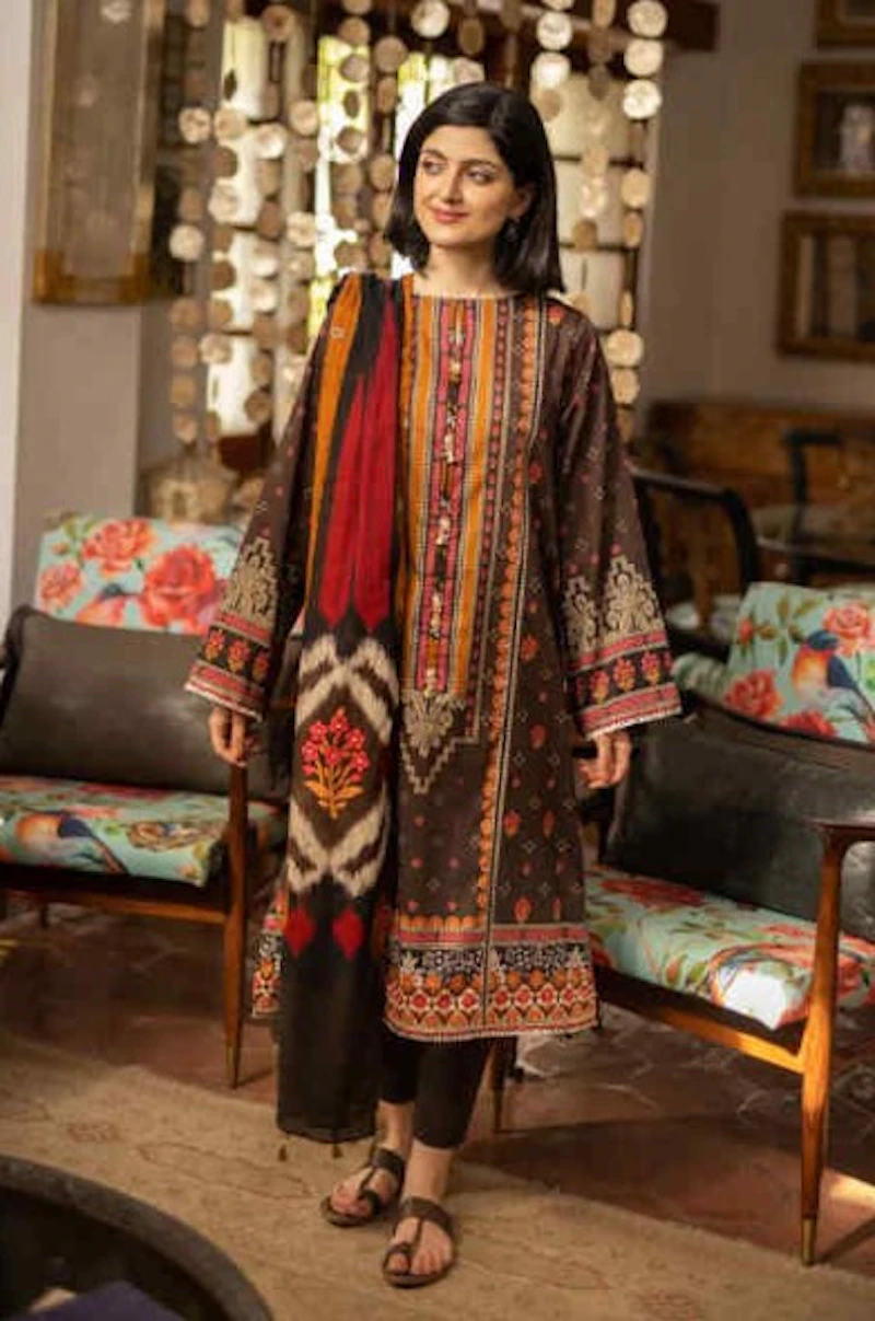 Sapphire - 3 Pc Unstitched Lawn Suit