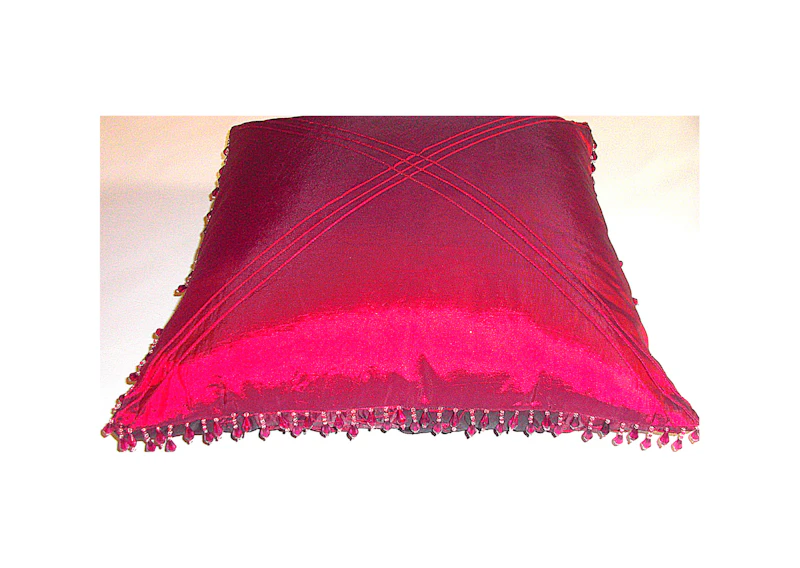 Rouge Beaded Edge - Reversible Throw Pillow