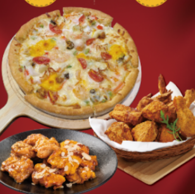 Pizza and Fried boneless chicken set (goobne Korean restaurant)