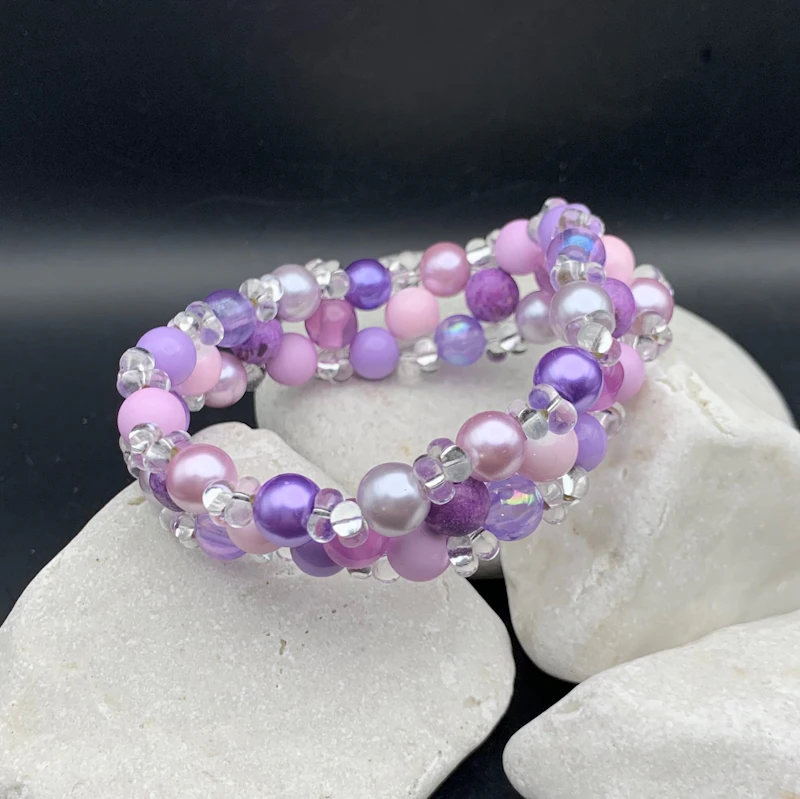 3-radigt armband LILA PASTELL