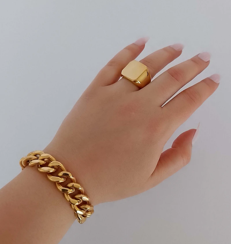 Large Signet Ring