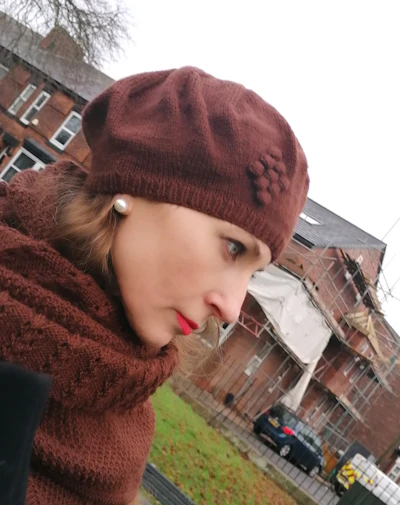 Beret for women, with 3D rhombus, hand knitted, will be made in your favorite color, to pre-order