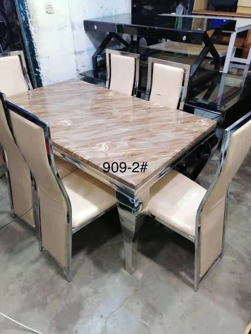 Table à manger 