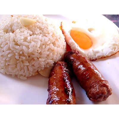 Longsilog (HeBrewsCafe)