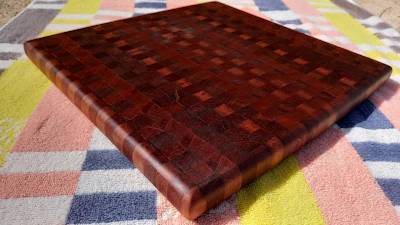 End grain cutting board. Small squared.