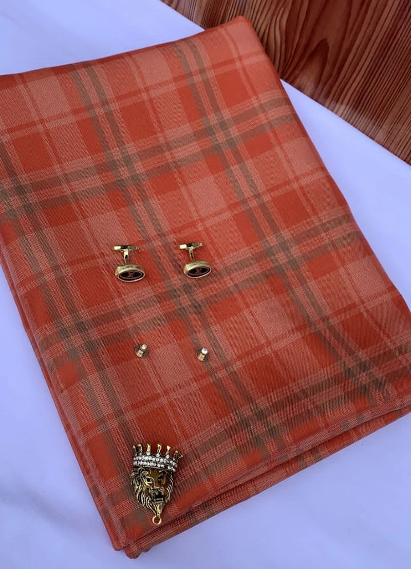 Orange stripe Senator