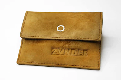 Wallet I RAW